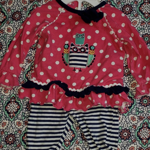 Nursery Rhyme outfit 6-9 - Picture 1 of 2